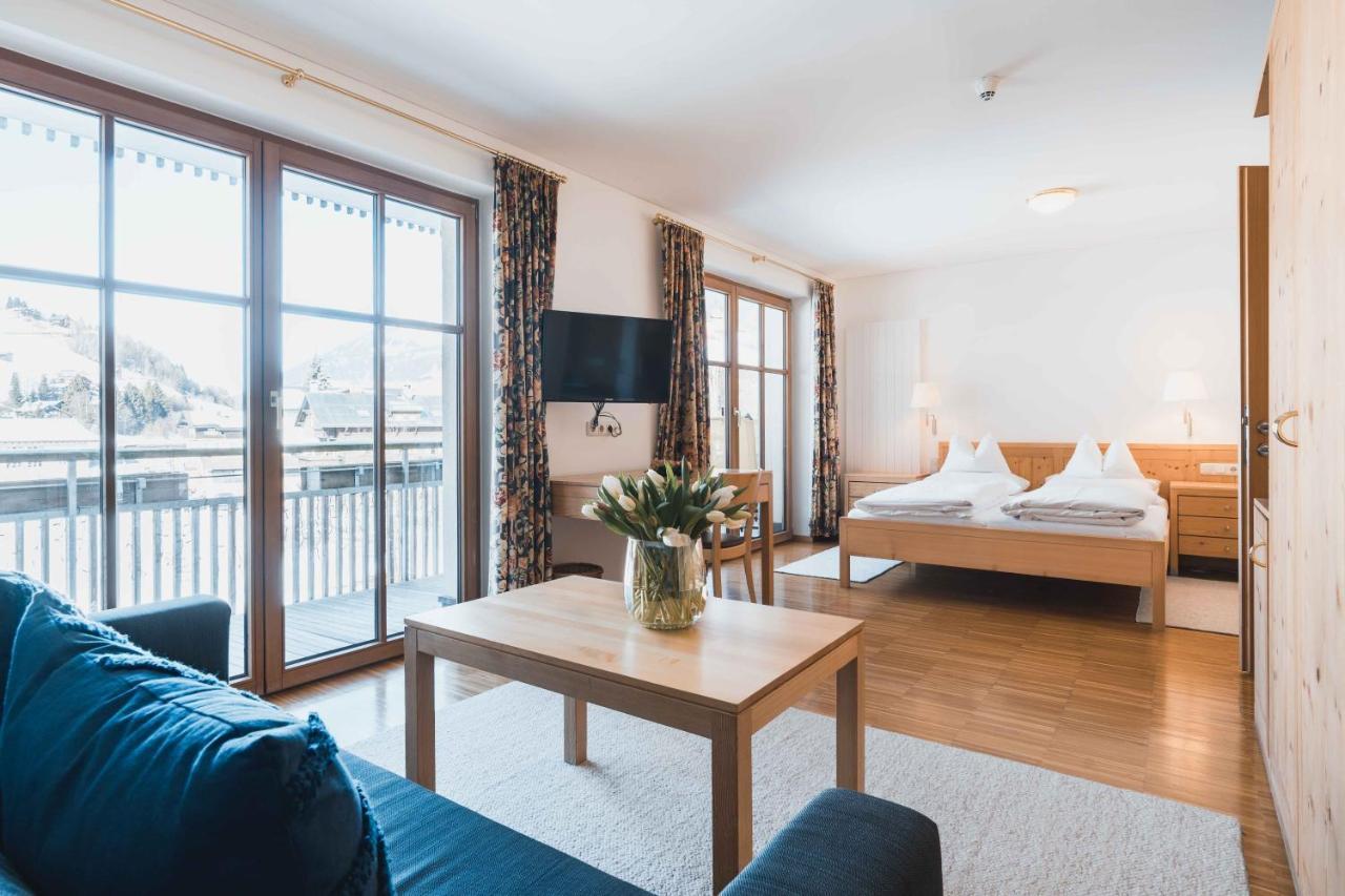 Premium Double Room Balcony,1186114048:JPEG